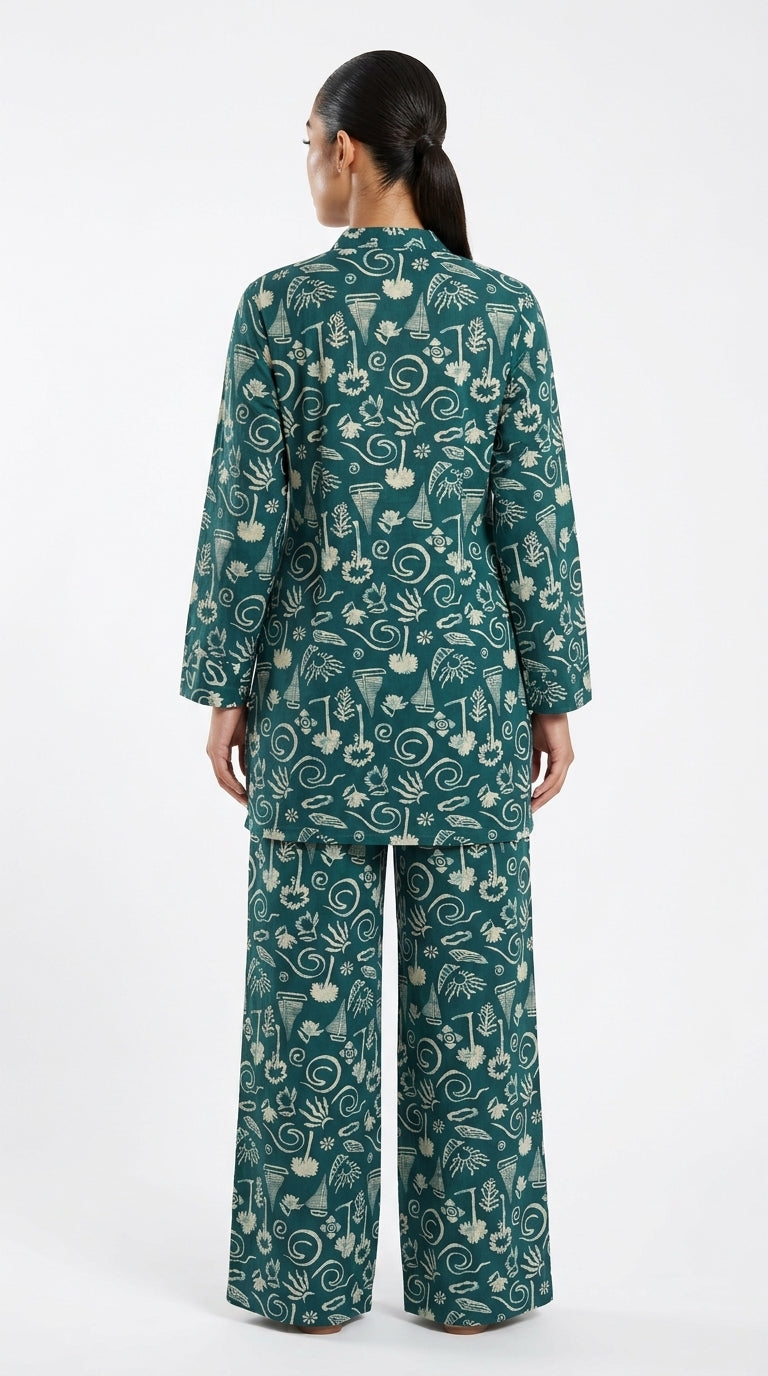 Forest green and cream printed cotton co-ord set – back model